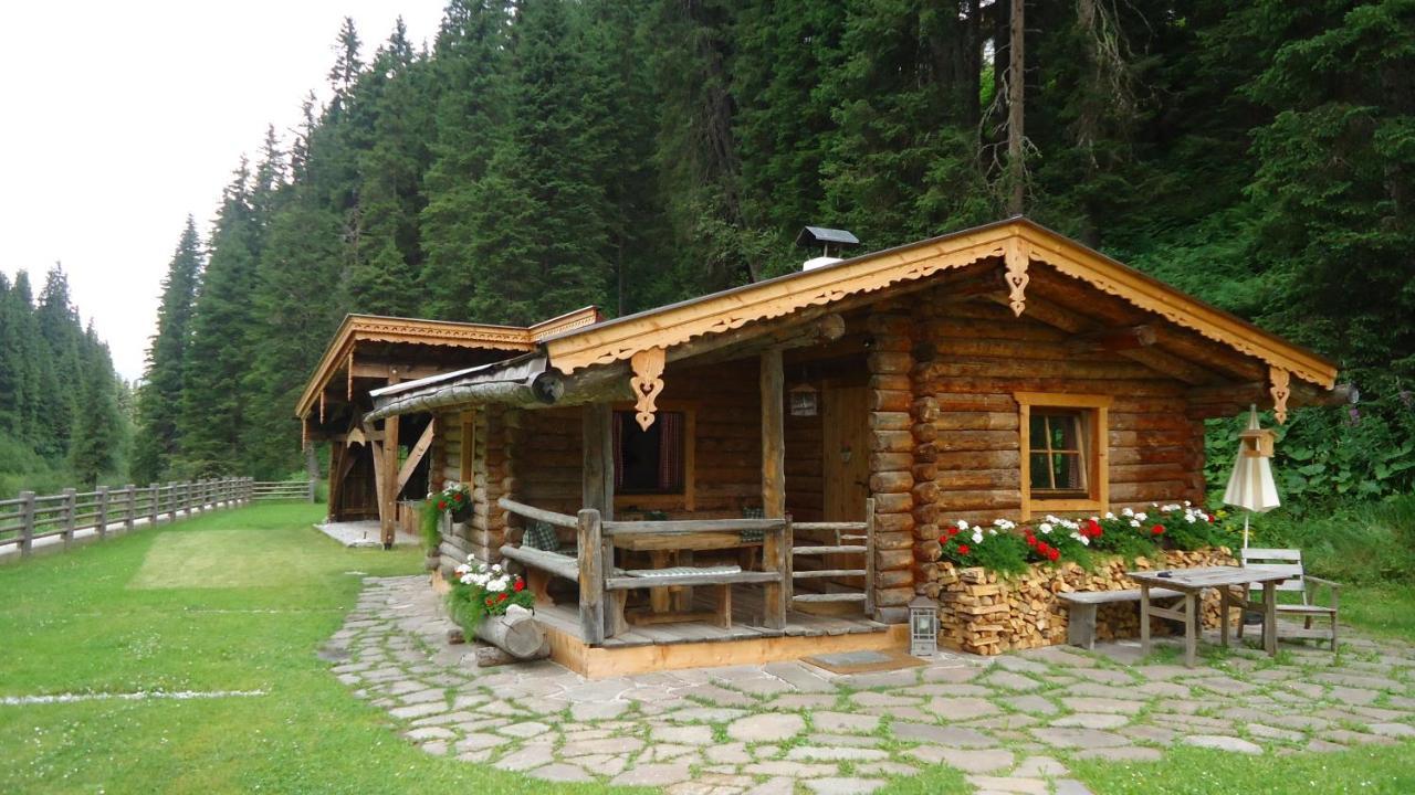 Almnest In Hochfuegen Mit Privat Spa Eksteriør bilde
